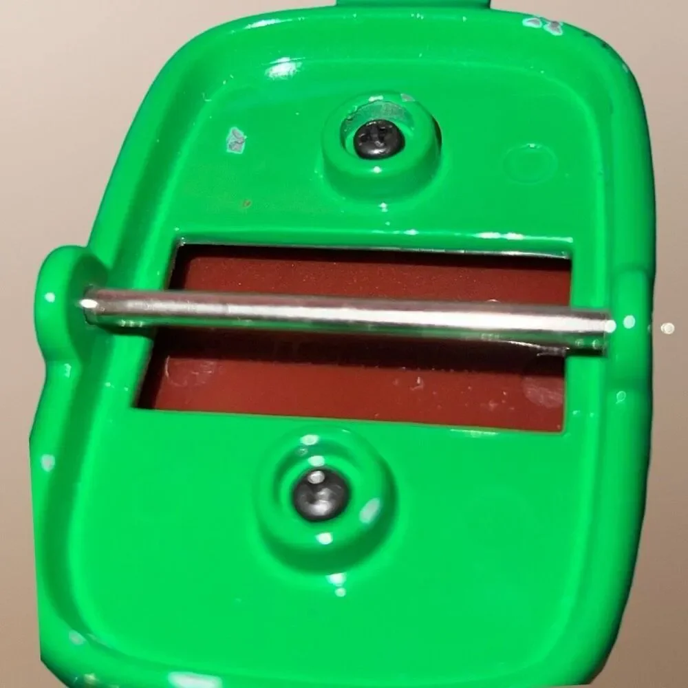 Ertl John Deere Plastic/Diecast Garden Trailer B1